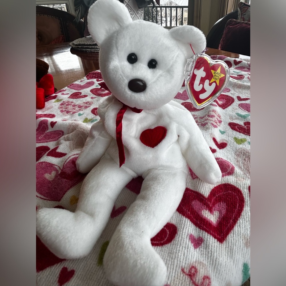 Ty beanie baby, Valentino born February 14, 1994